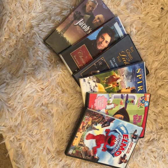 Movie bundle - Picture 1 of 7